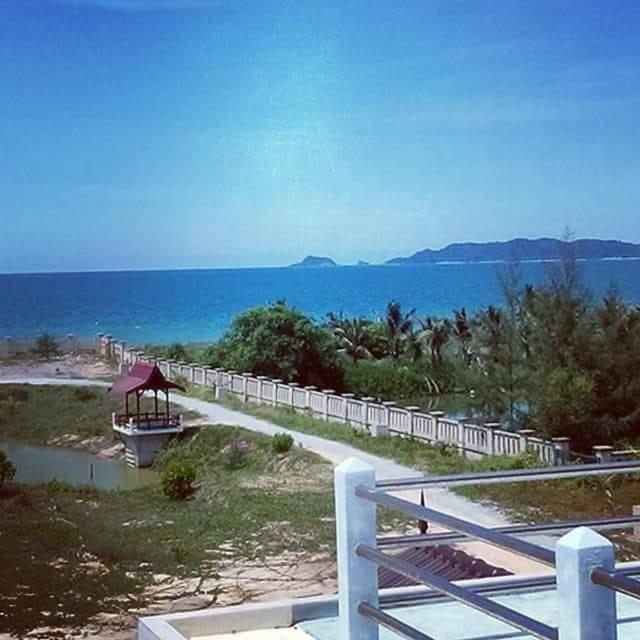 Kanza Beach Inn Marang Exterior foto