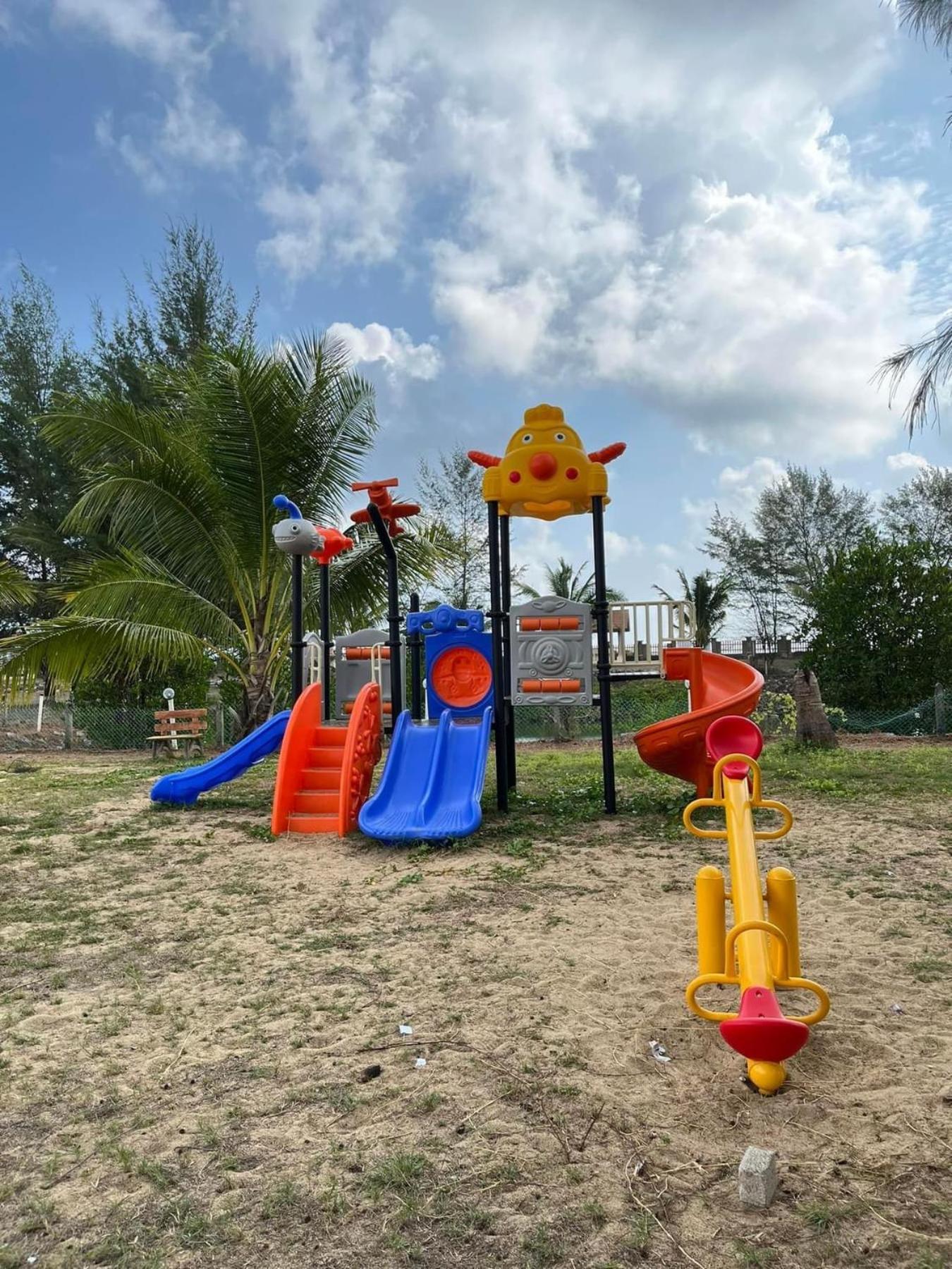 Kanza Beach Inn Marang Exterior foto